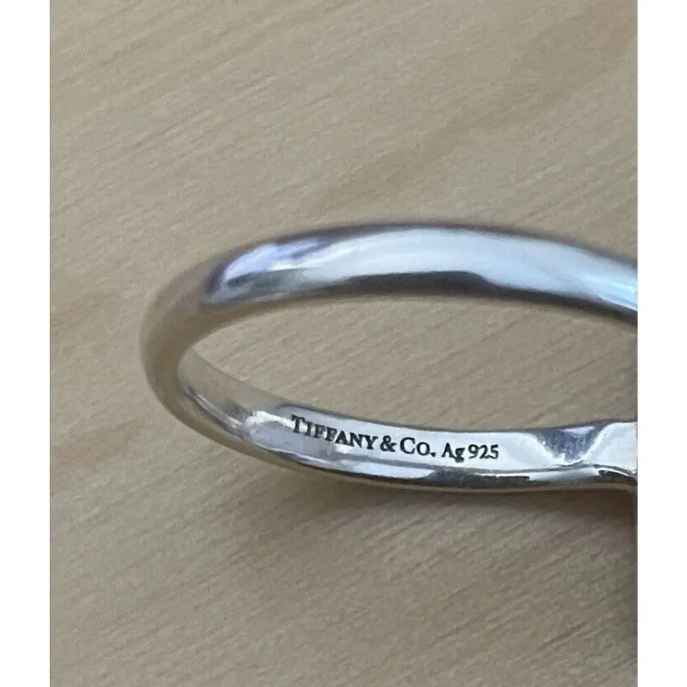 Tiffany & Co. Paloma Picasso Silver Milky Quartz Sugar Stack Cushion Band Ring 6 - Picture 5 of 6